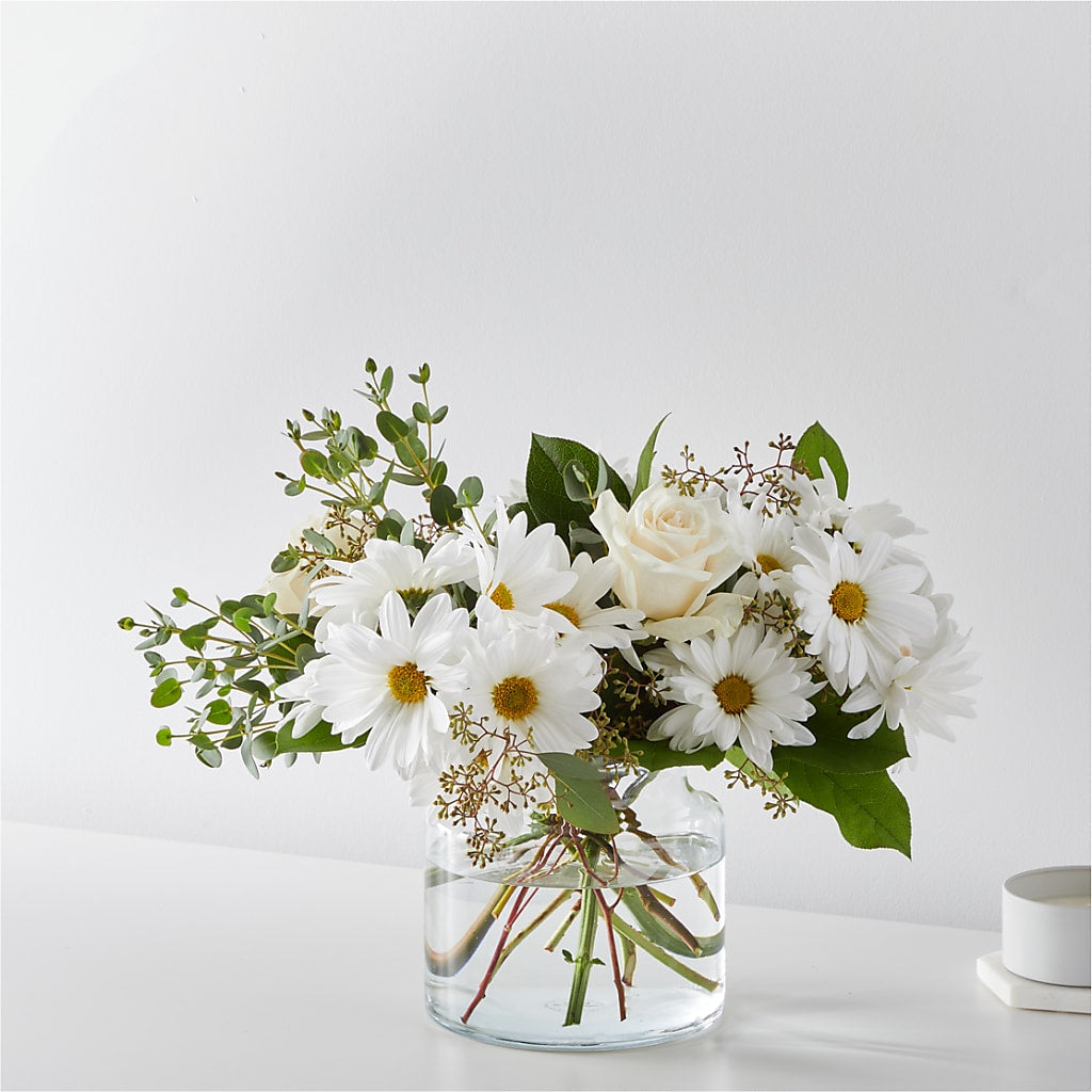 Fresh Linen Bouquet – BUSSE AND RIECK FLOWERS PLANTS & GIFTS, Kankakee IL