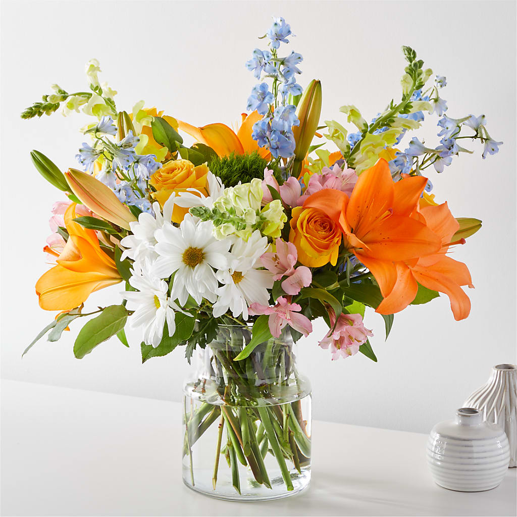 Sun Salutation Bouquet – BUSSE AND RIECK FLOWERS PLANTS & GIFTS, Kankakee IL