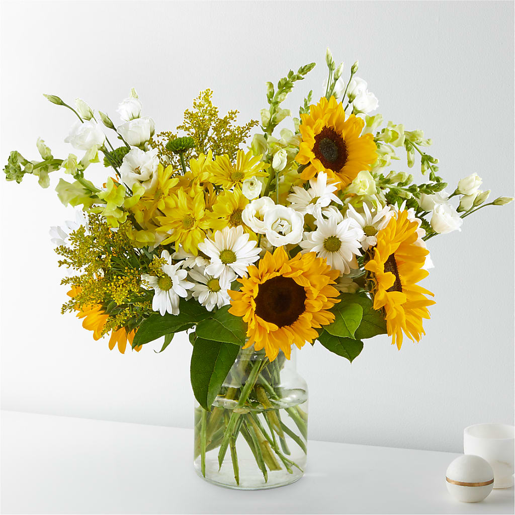 Hello Sunshine Bouquet – BUSSE AND RIECK FLOWERS PLANTS & GIFTS, Kankakee IL