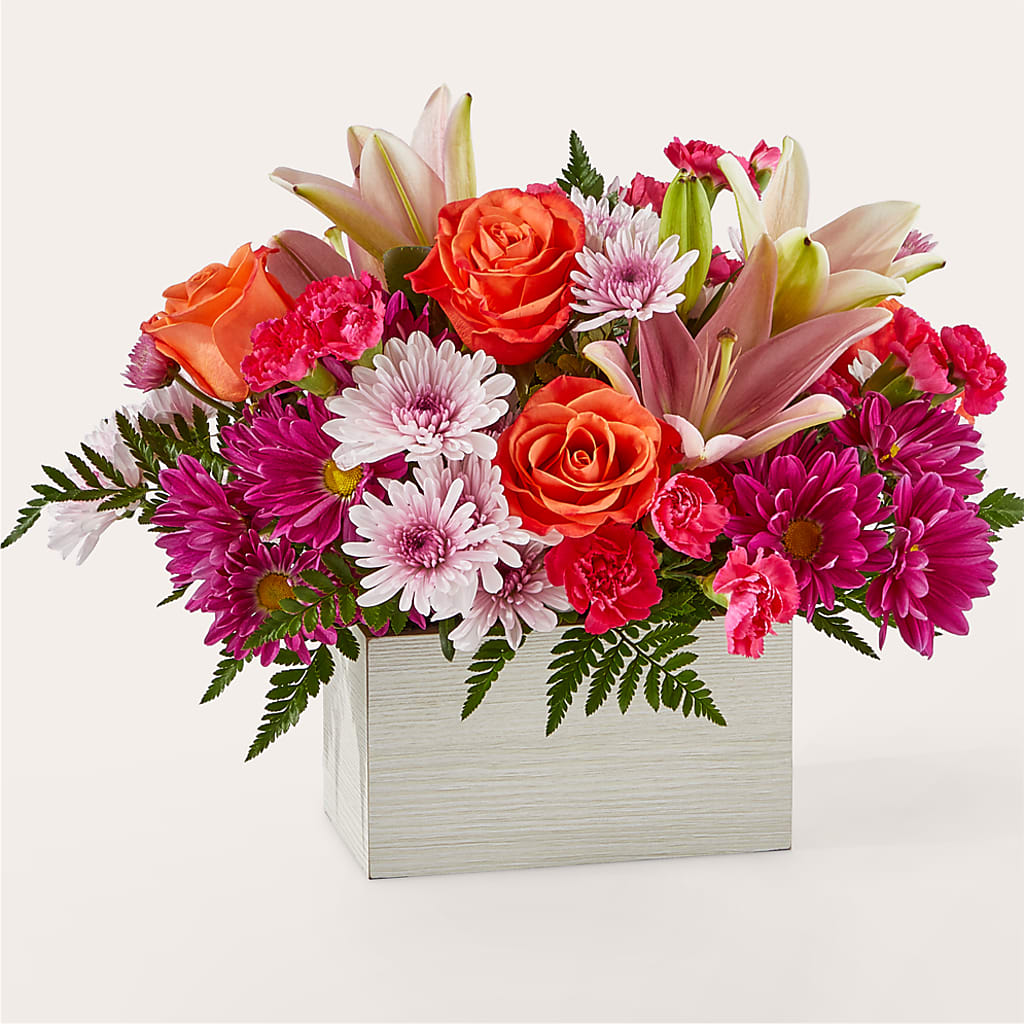 Light of My Life Box Bouquet – BUSSE AND RIECK FLOWERS PLANTS & GIFTS, Kankakee IL