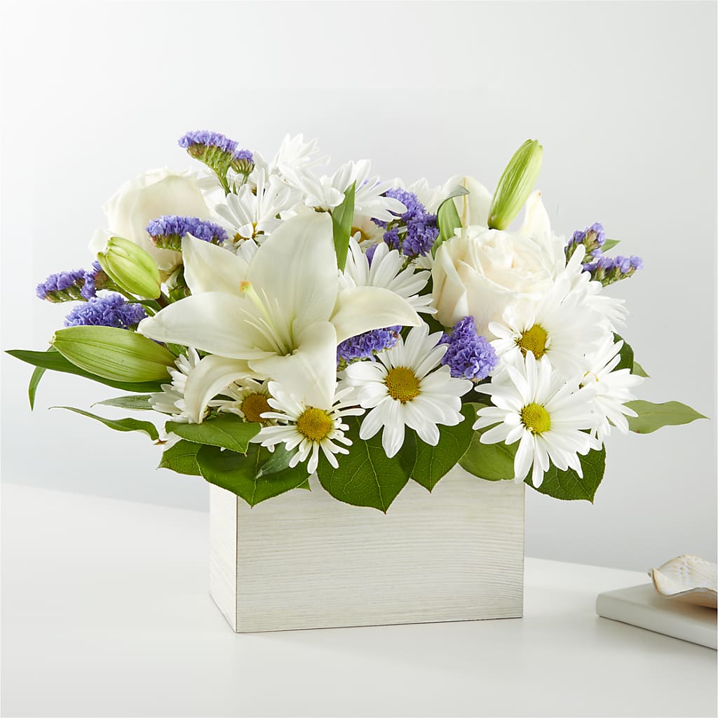 Beyond Blue Box Bouquet – BUSSE AND RIECK FLOWERS PLANTS & GIFTS, Kankakee IL