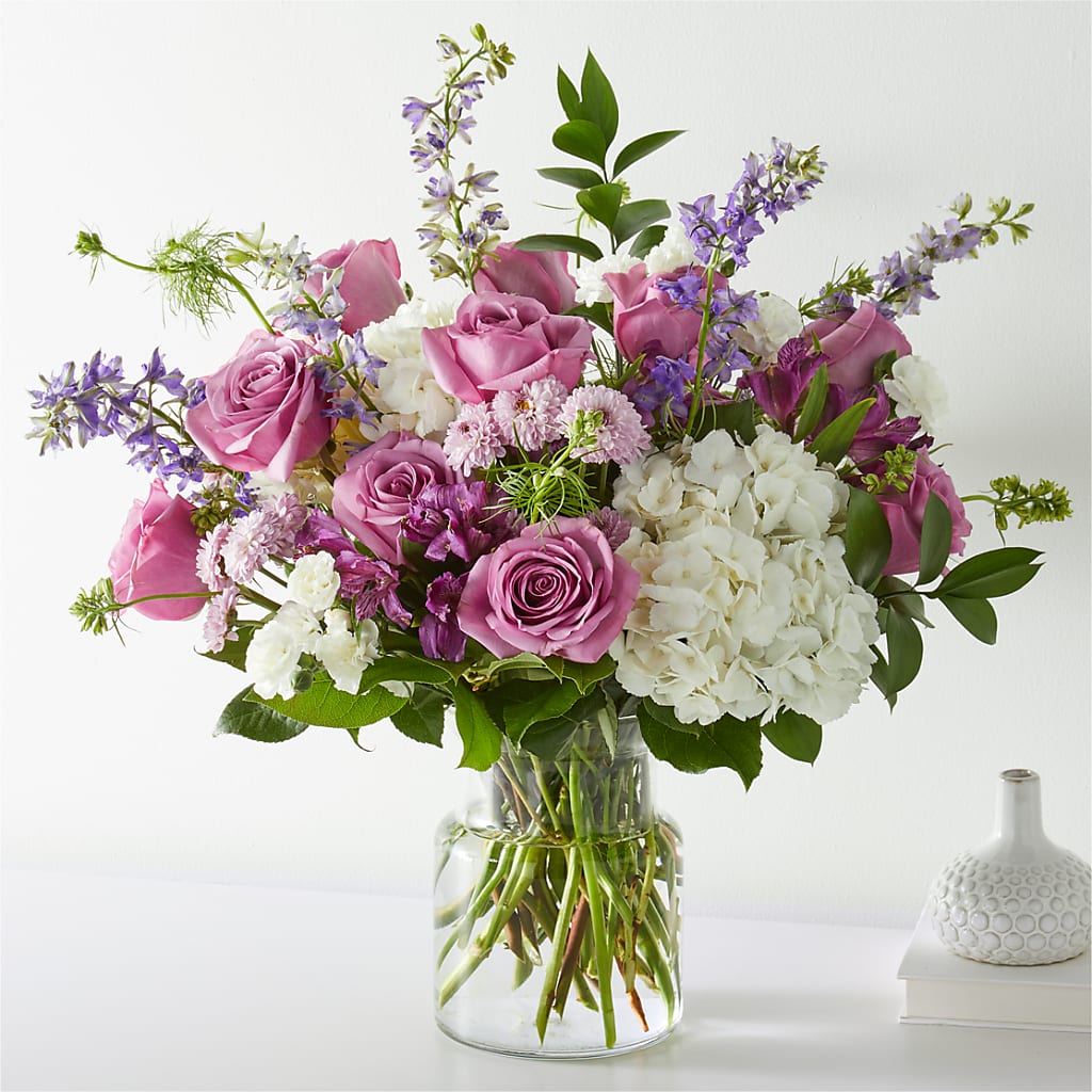 Violet Caress Bouquet – BUSSE AND RIECK FLOWERS PLANTS & GIFTS, Kankakee IL