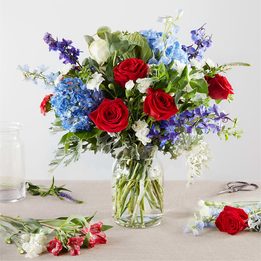 Star Spangled - A Florist Original – BUSSE AND RIECK FLOWERS PLANTS & GIFTS, Kankakee IL