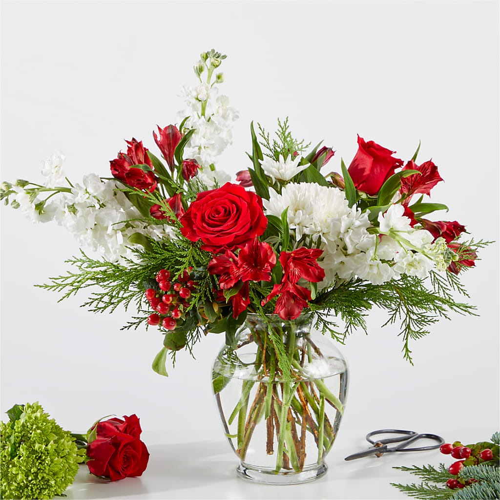 Merry Moment Bouquet – A Florist Original – BUSSE AND RIECK FLOWERS PLANTS & GIFTS, Kankakee IL