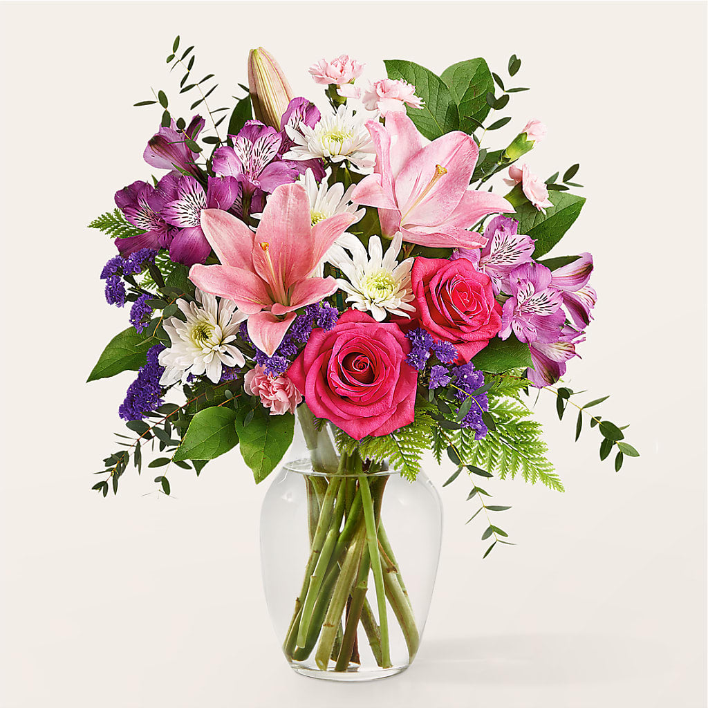 Lace & Pearls Bouquet – BUSSE AND RIECK FLOWERS PLANTS & GIFTS, Kankakee IL