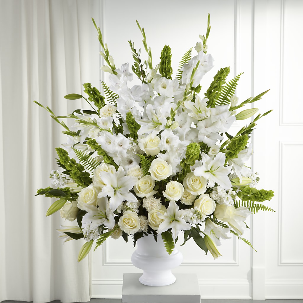 Morning Stars Arrangement – BUSSE AND RIECK FLOWERS PLANTS & GIFTS, Kankakee IL