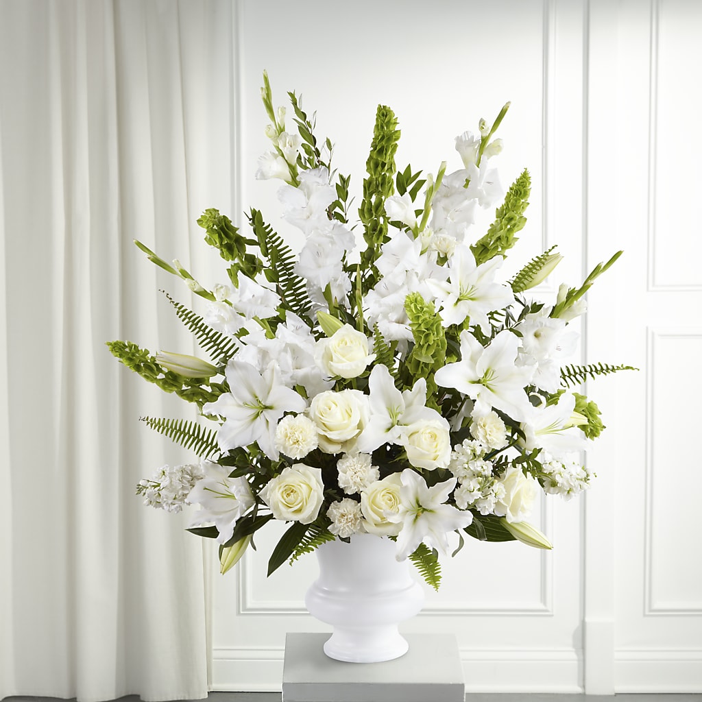 Morning Stars Arrangement – BUSSE AND RIECK FLOWERS PLANTS & GIFTS, Kankakee IL