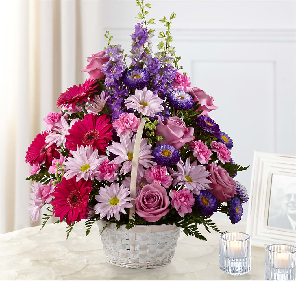Pastel Peace Basket – BUSSE AND RIECK FLOWERS PLANTS & GIFTS, Kankakee IL
