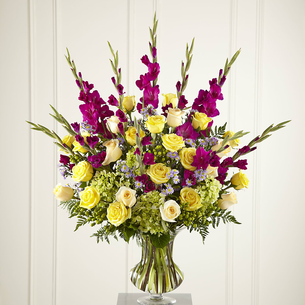Loveliness Arrangement – BUSSE AND RIECK FLOWERS PLANTS & GIFTS, Kankakee IL