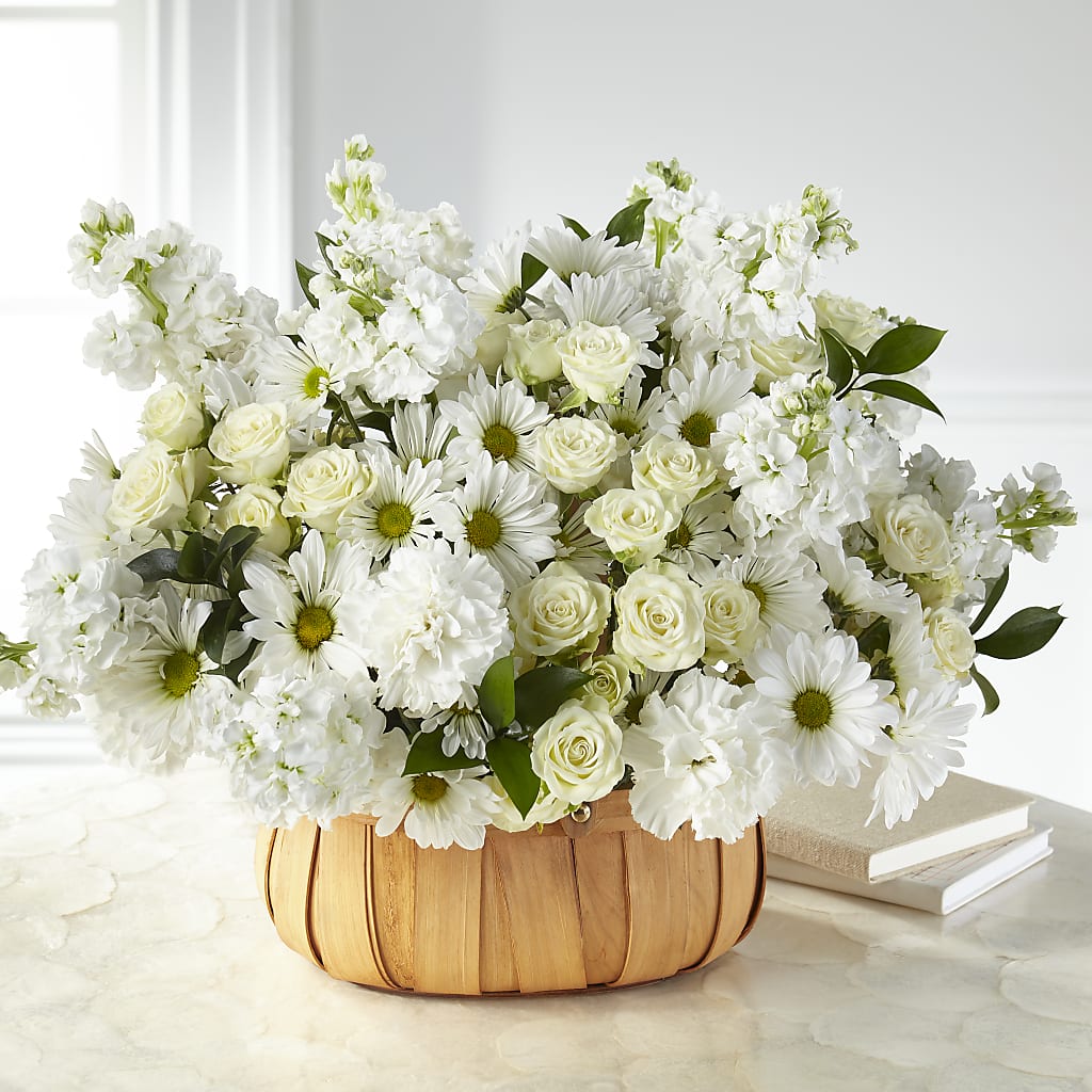 Graceful Garden Basket – BUSSE AND RIECK FLOWERS PLANTS & GIFTS, Kankakee IL