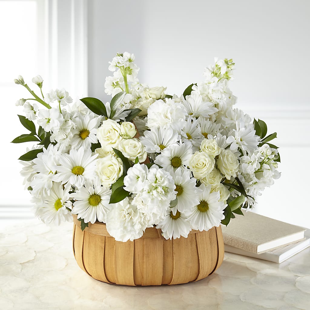Graceful Garden Basket – BUSSE AND RIECK FLOWERS PLANTS & GIFTS, Kankakee IL