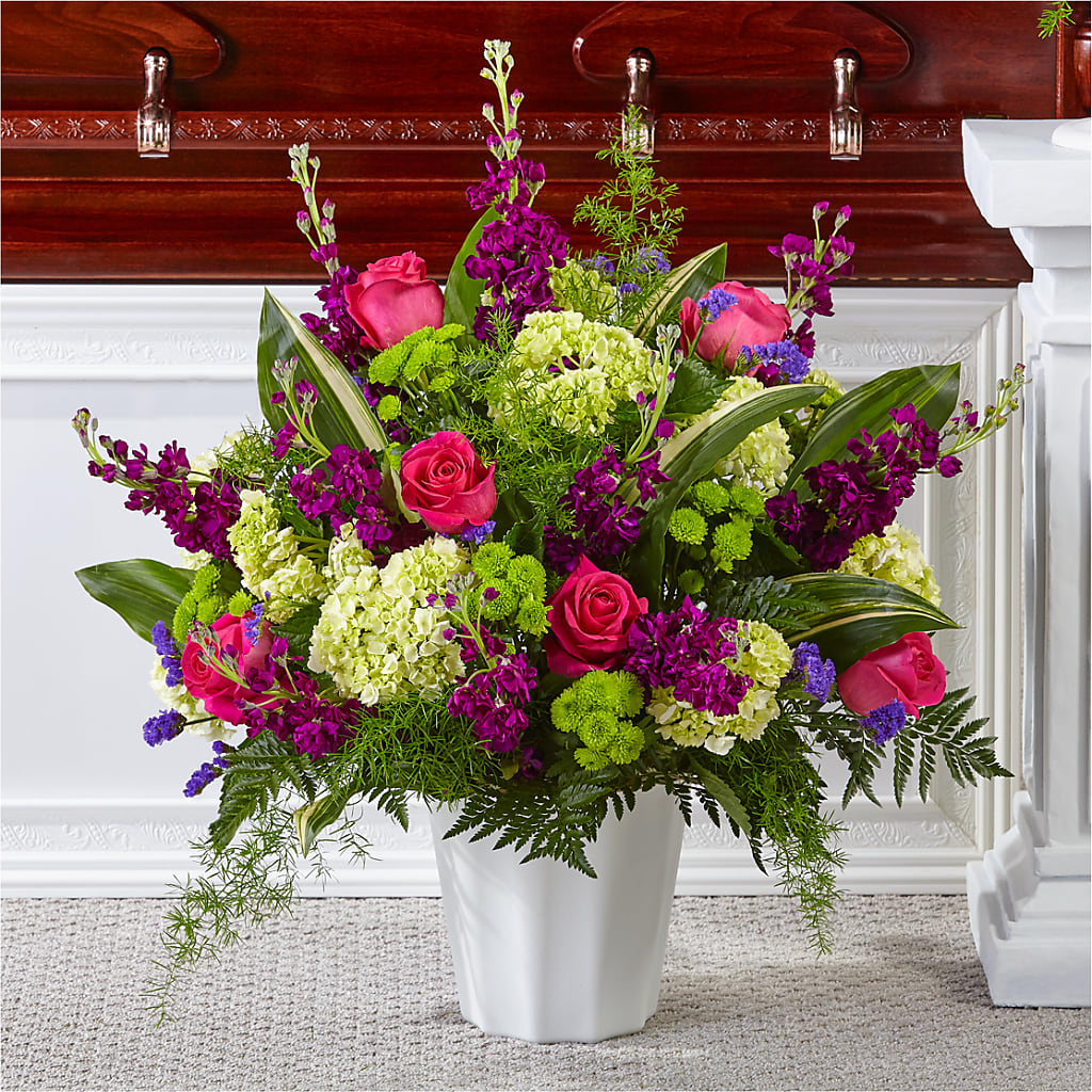 Beautiful Horizons Floor Basket – BUSSE AND RIECK FLOWERS PLANTS & GIFTS, Kankakee IL