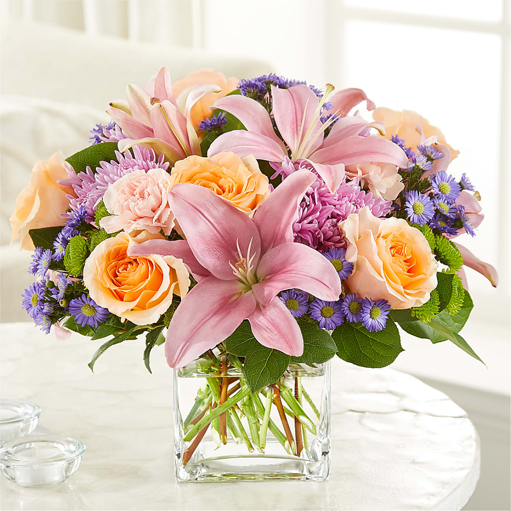 Delicate Details Bouquet – BUSSE AND RIECK FLOWERS PLANTS & GIFTS, Kankakee IL