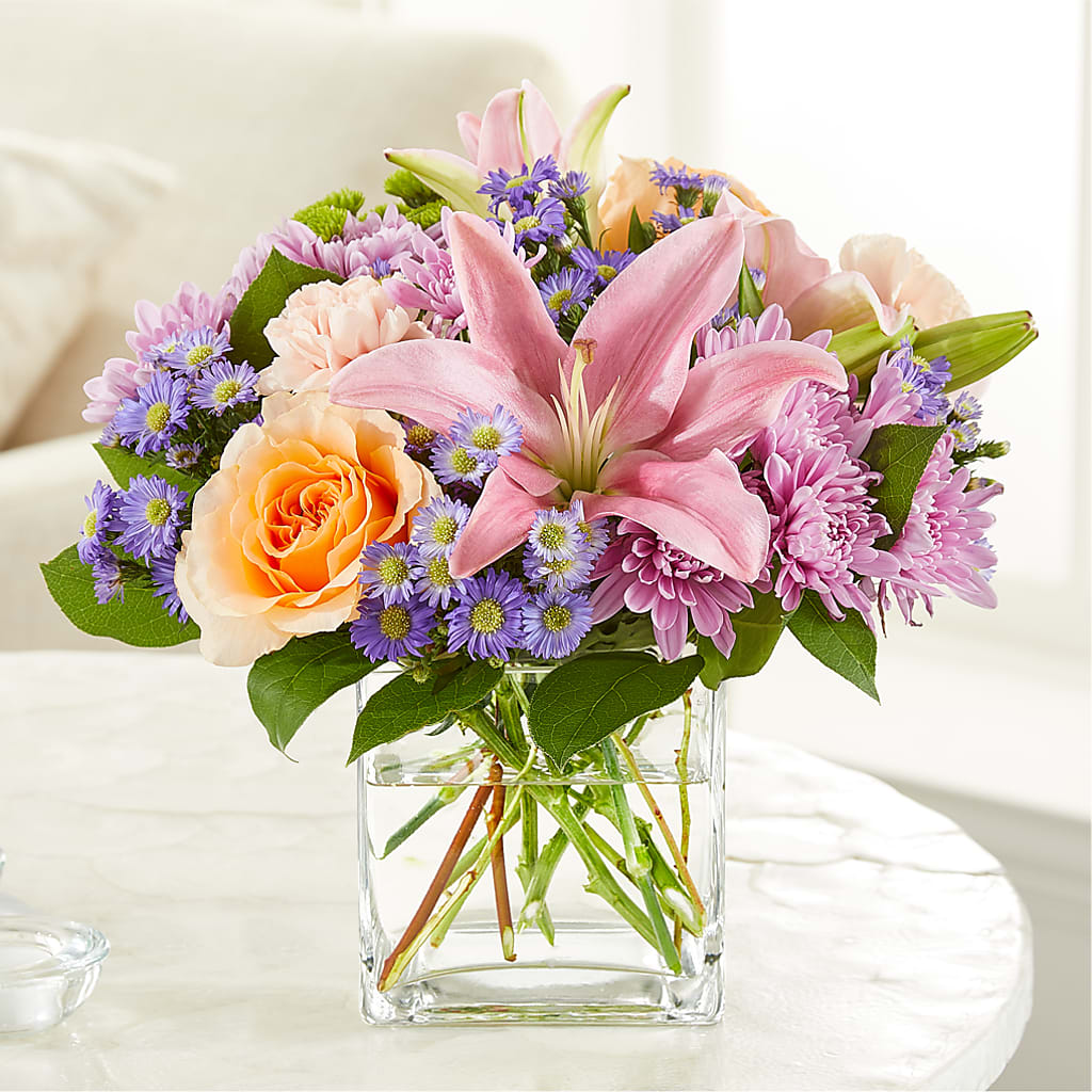 Delicate Details Bouquet – BUSSE AND RIECK FLOWERS PLANTS & GIFTS, Kankakee IL