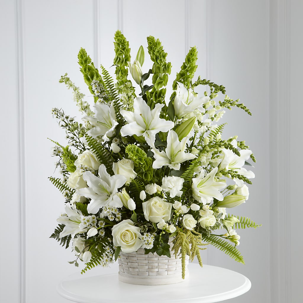 In Our Thoughts Arrangement – BUSSE AND RIECK FLOWERS PLANTS & GIFTS, Kankakee IL
