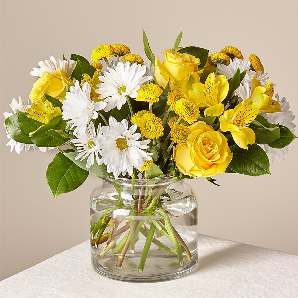 Sunny Sentiments Bouquet – BUSSE AND RIECK FLOWERS PLANTS & GIFTS, Kankakee IL