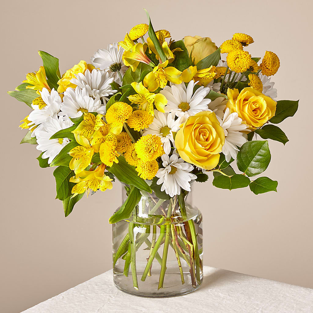 Sunny Sentiments Bouquet – BUSSE AND RIECK FLOWERS PLANTS & GIFTS, Kankakee IL
