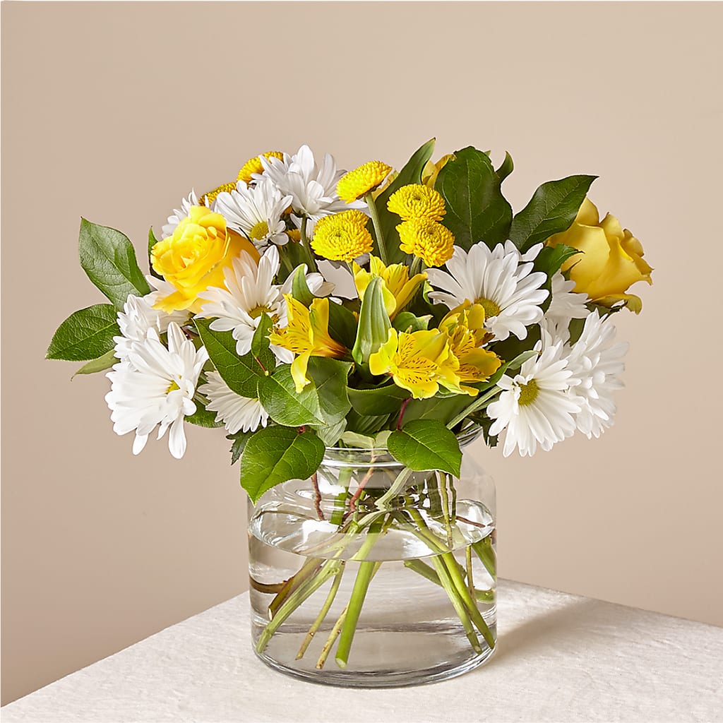 Sunny Sentiments Bouquet – BUSSE AND RIECK FLOWERS PLANTS & GIFTS, Kankakee IL