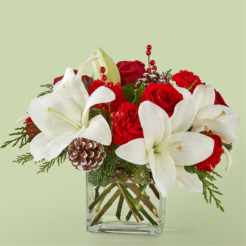 Glistening Icicles Bouquet – BUSSE AND RIECK FLOWERS PLANTS & GIFTS, Kankakee IL
