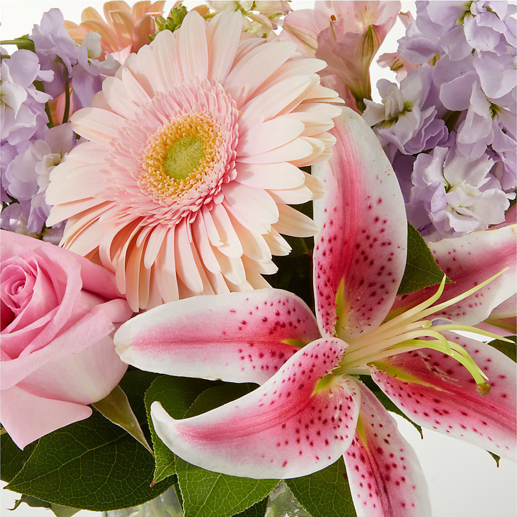 The Teahouse Bouquet – BUSSE AND RIECK FLOWERS PLANTS & GIFTS, Kankakee IL