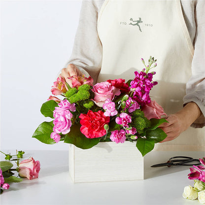 Sweetberry Box – A Florist Original – BUSSE AND RIECK FLOWERS PLANTS & GIFTS, Kankakee IL