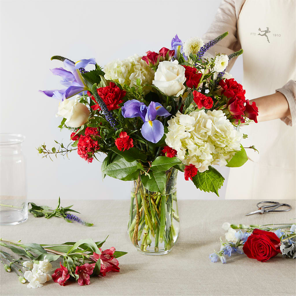 Star Spangled - A Florist Original – BUSSE AND RIECK FLOWERS PLANTS & GIFTS, Kankakee IL
