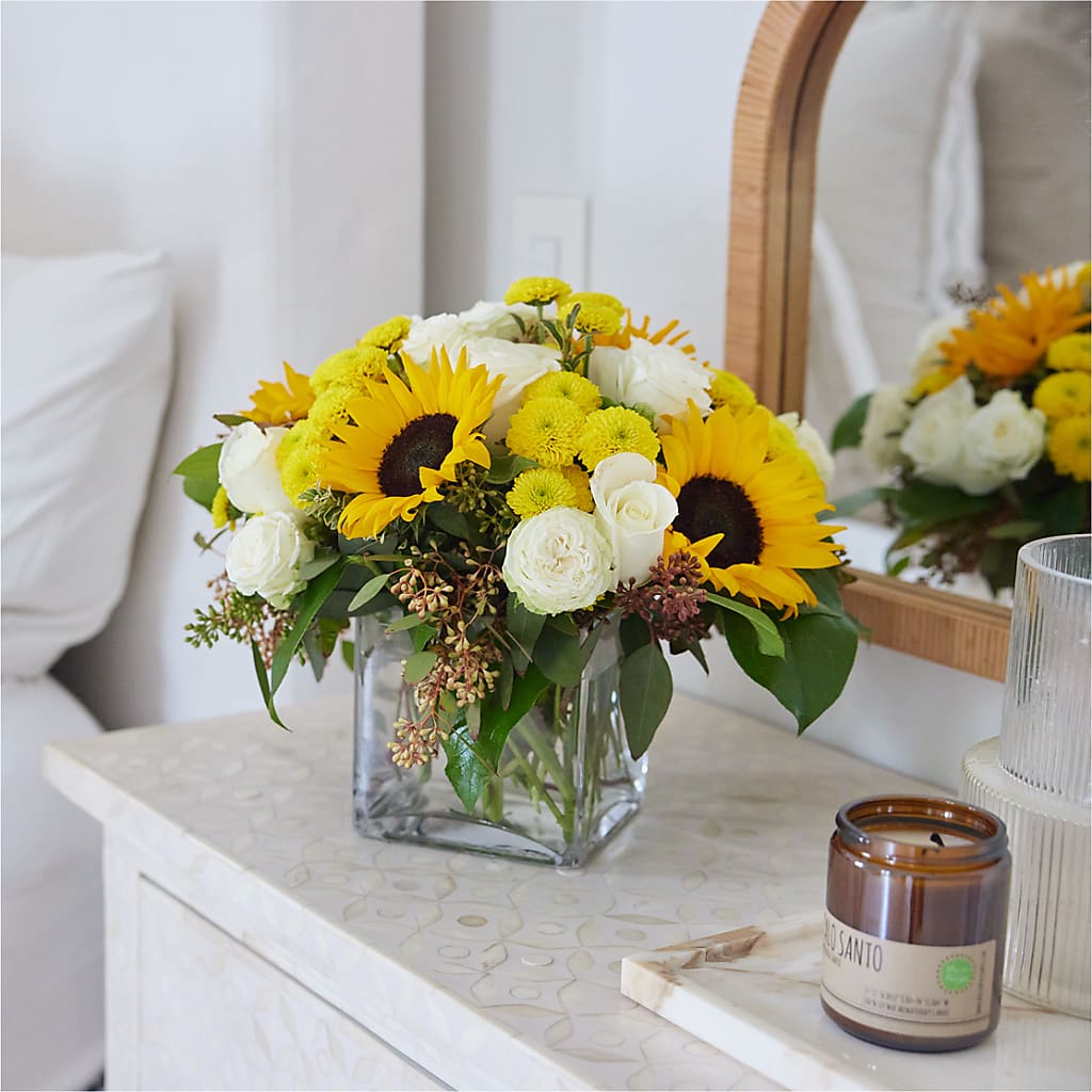 Luminous Morning Bouquet – BUSSE AND RIECK FLOWERS PLANTS & GIFTS, Kankakee IL