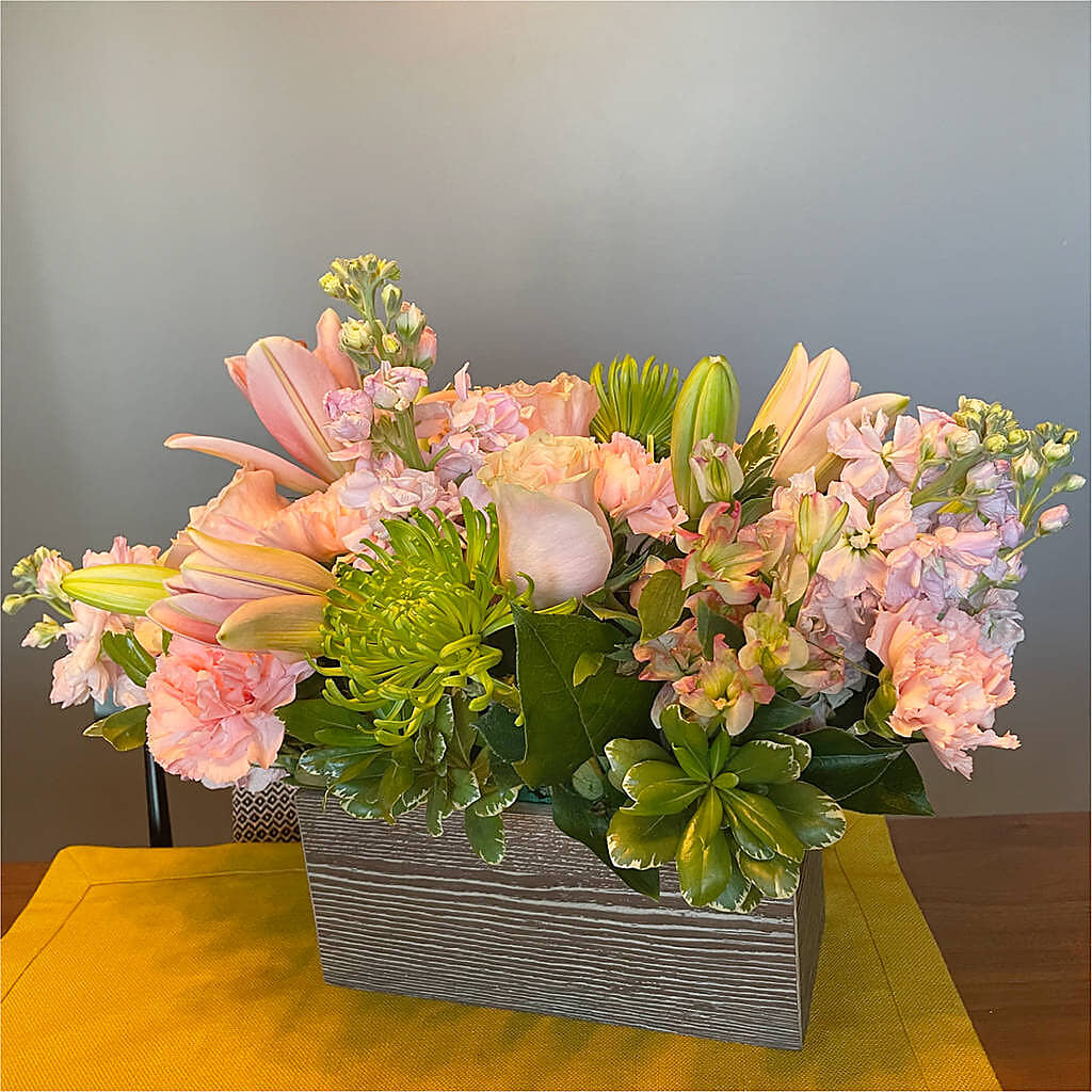 Beautiful Spirit Basket – BUSSE AND RIECK FLOWERS PLANTS & GIFTS, Kankakee IL