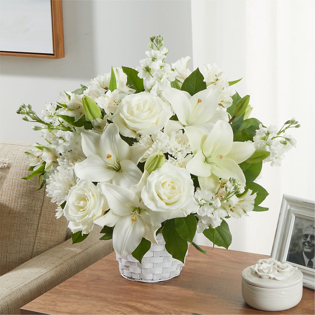 Peaceful Reflections Arrangement – BUSSE AND RIECK FLOWERS PLANTS & GIFTS, Kankakee IL