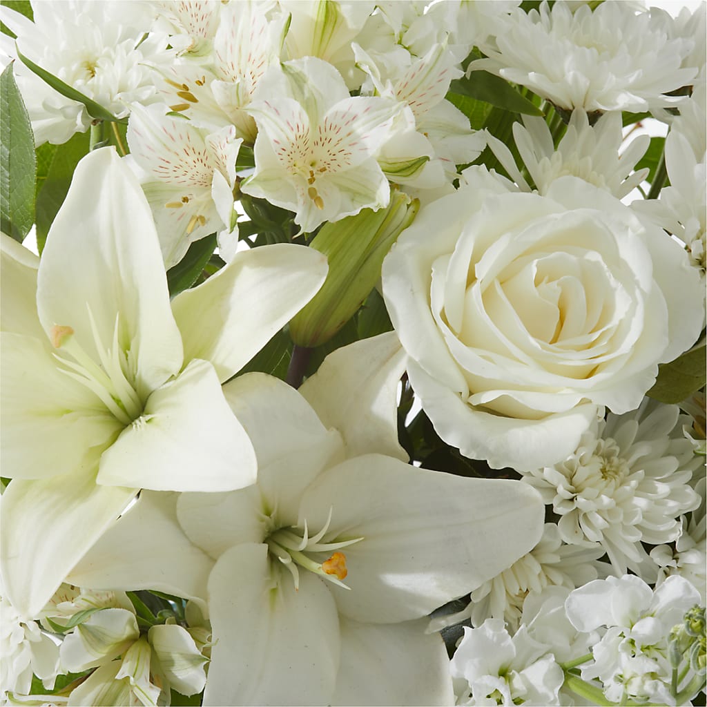 Peaceful Reflections Arrangement – BUSSE AND RIECK FLOWERS PLANTS & GIFTS, Kankakee IL