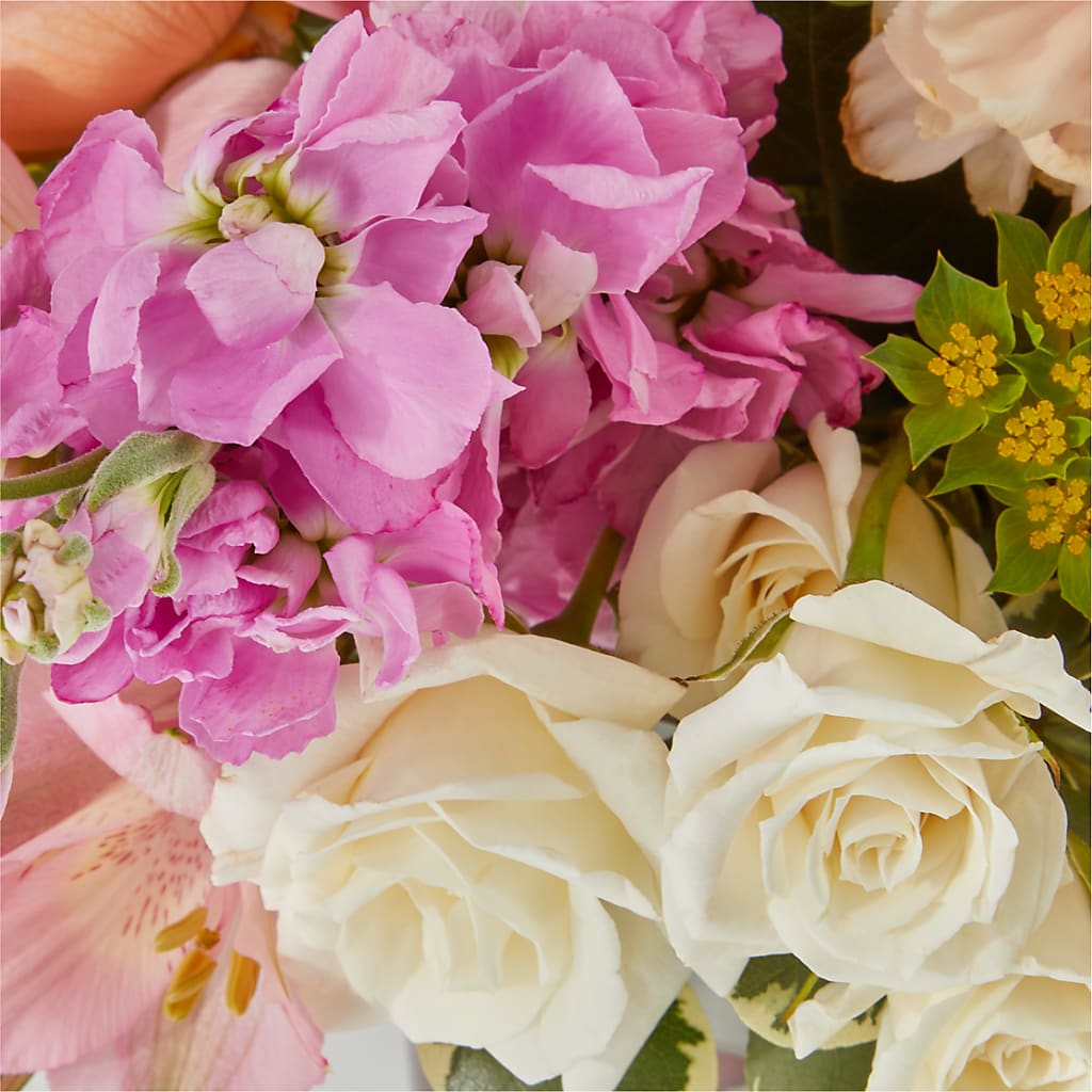 Paradise Bouquet – BUSSE AND RIECK FLOWERS PLANTS & GIFTS, Kankakee IL