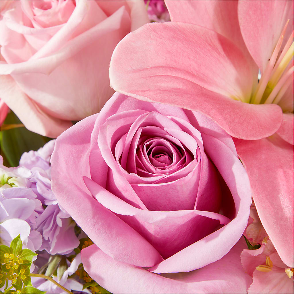 The Crown Jewel Bouquet – BUSSE AND RIECK FLOWERS PLANTS & GIFTS, Kankakee IL
