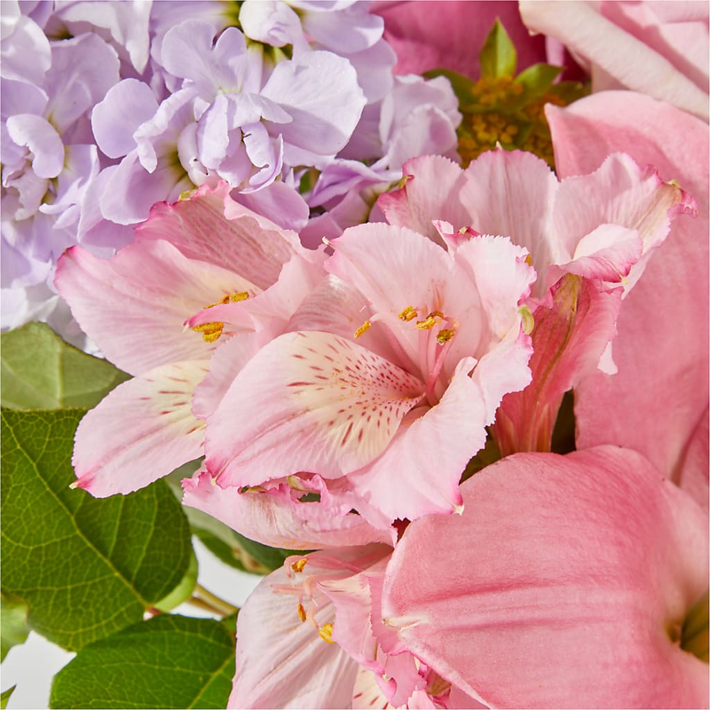 The Crown Jewel Bouquet – BUSSE AND RIECK FLOWERS PLANTS & GIFTS, Kankakee IL