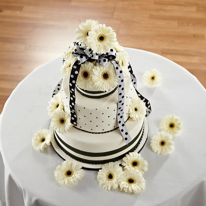Simple Sophistication Cake Décor – BUSSE AND RIECK FLOWERS PLANTS & GIFTS, Kankakee IL