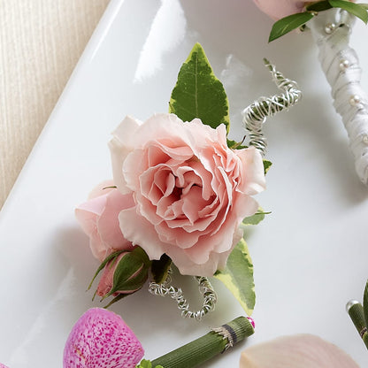 Pink Spray Rose Boutonniere – BUSSE AND RIECK FLOWERS PLANTS & GIFTS, Kankakee IL