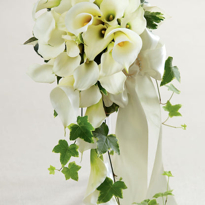 White Chapel Bouquet – BUSSE AND RIECK FLOWERS PLANTS & GIFTS, Kankakee IL