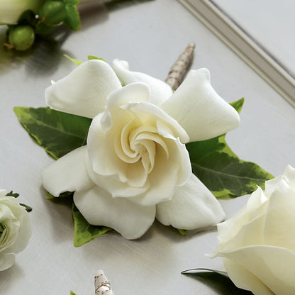 Gardenia Boutonniere – BUSSE AND RIECK FLOWERS PLANTS & GIFTS, Kankakee IL